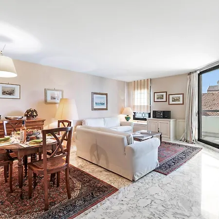 Apartment Hyper Centre Cannes